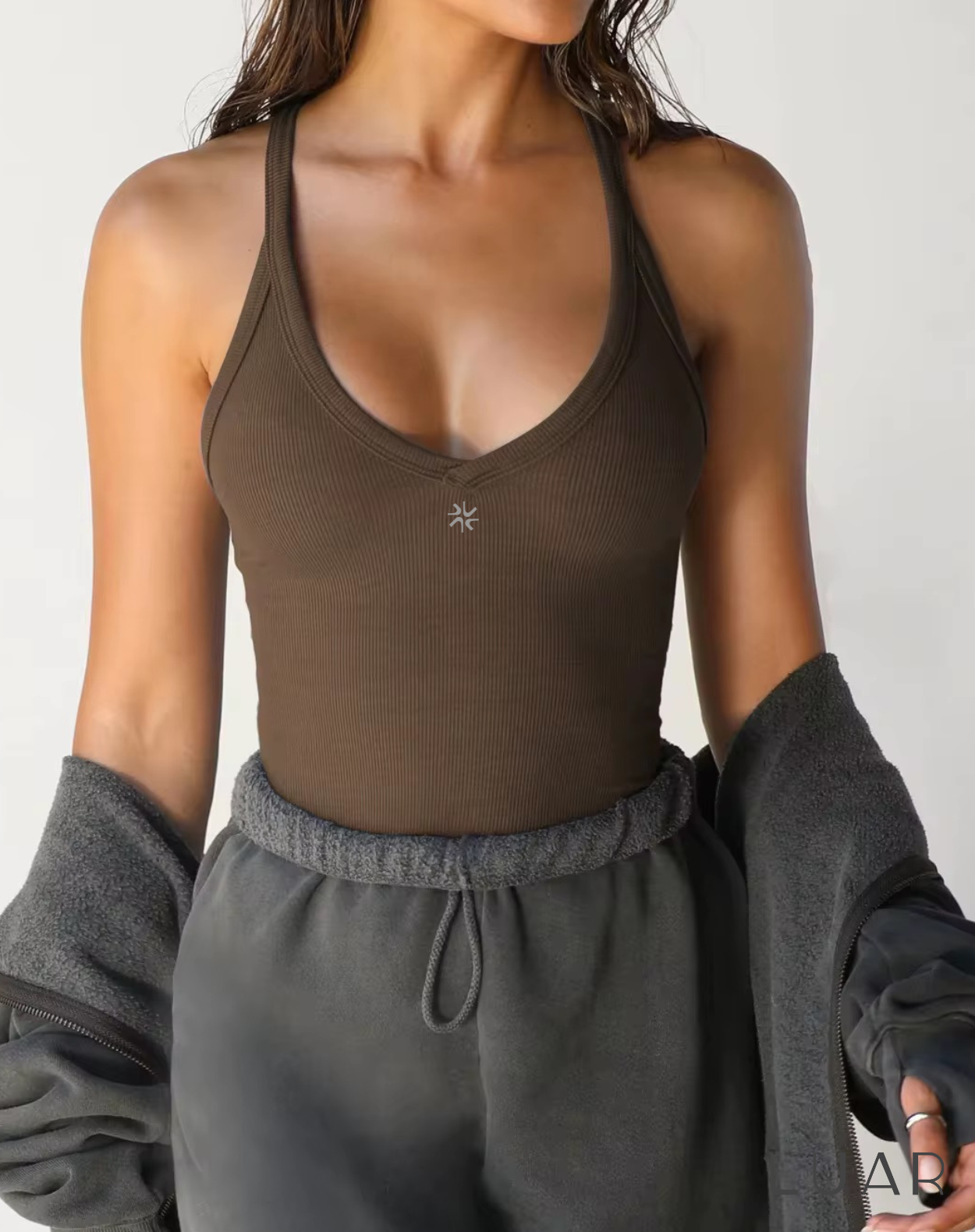 Tank top esencial - Marrón